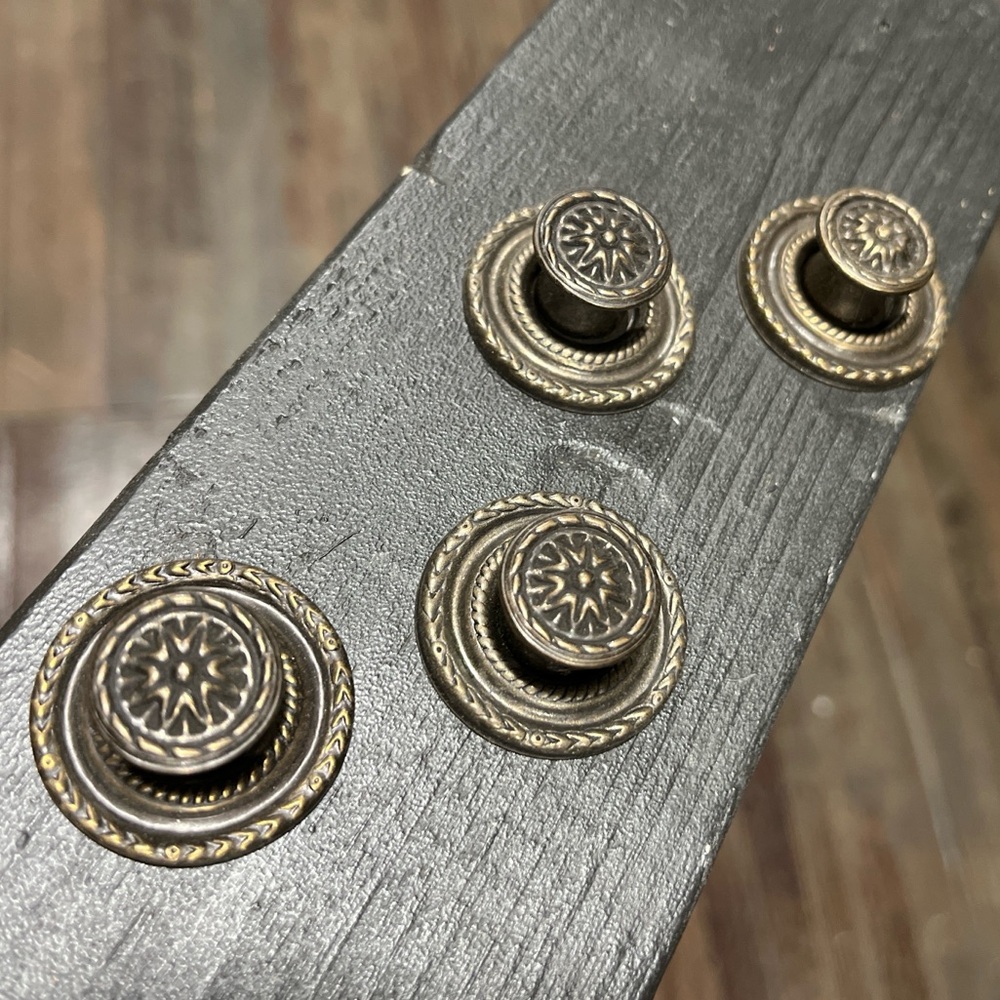4 Vtg Decorative Brass Knobs w/ back plate